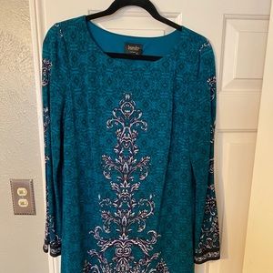 NWT Laundry 3/4 sleeve mini patterned dress. S 10